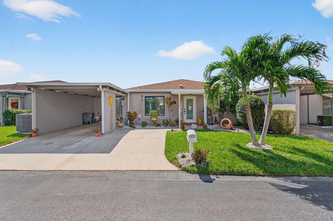 For Rent: $2,900 (2 beds, 2 baths, 1073 Square Feet)