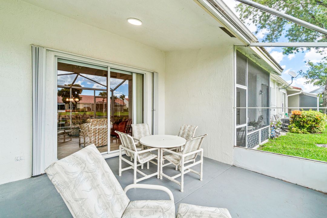 Active With Contract: $357,500 (2 beds, 2 baths, 1649 Square Feet)