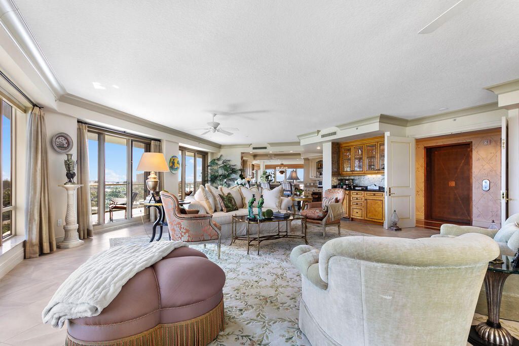 待售: $4,100,000 (3 贝兹, 3 浴室, 4069 平方英尺)