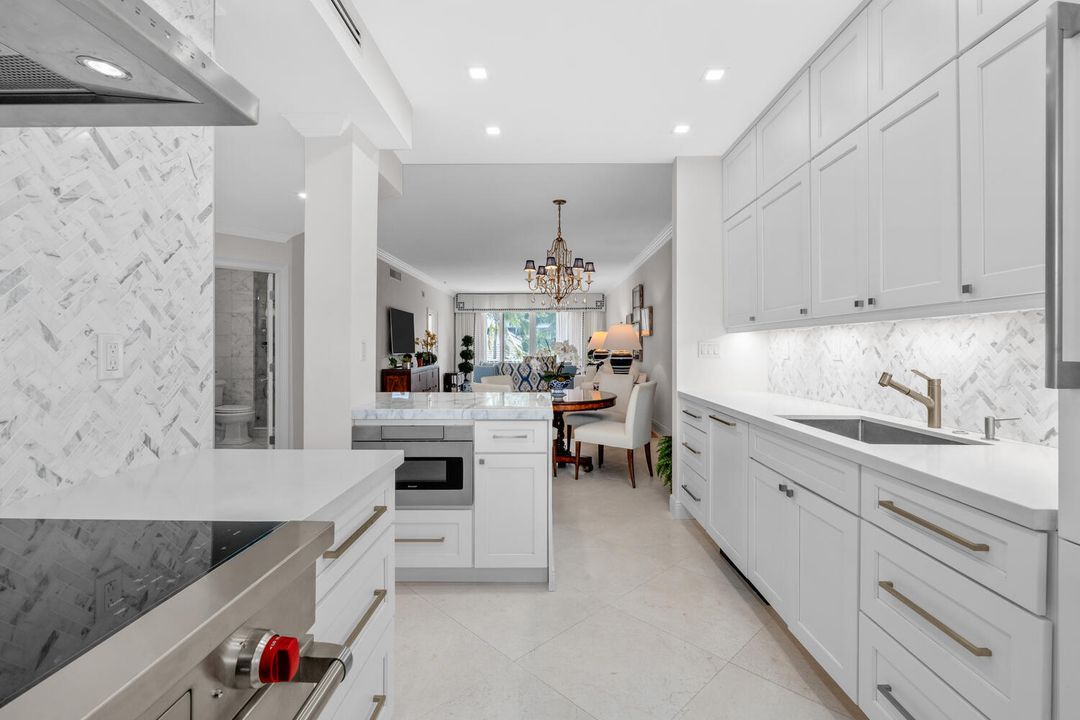 出租: $20,000 (2 贝兹, 2 浴室, 1428 平方英尺)