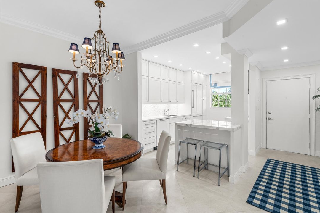 出租: $20,000 (2 贝兹, 2 浴室, 1428 平方英尺)