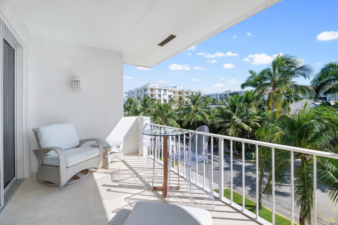 出租: $20,000 (2 贝兹, 2 浴室, 1428 平方英尺)