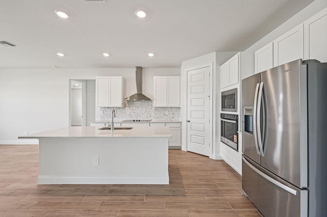 待售: $478,000 (3 贝兹, 2 浴室, 2181 平方英尺)