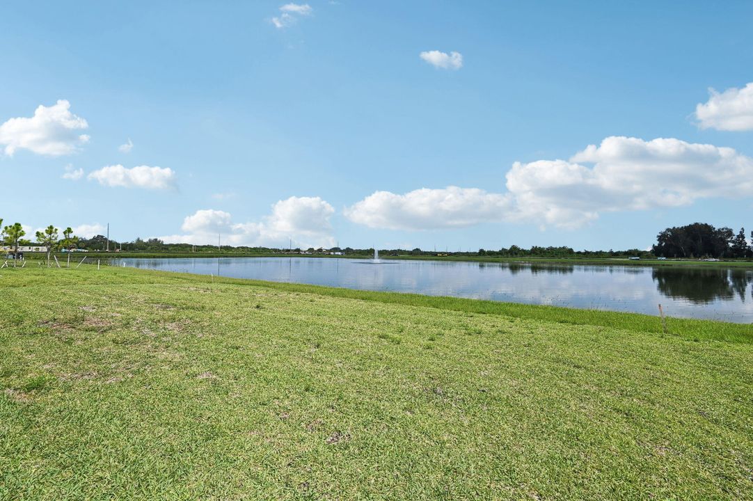 待售: $478,000 (3 贝兹, 2 浴室, 2181 平方英尺)