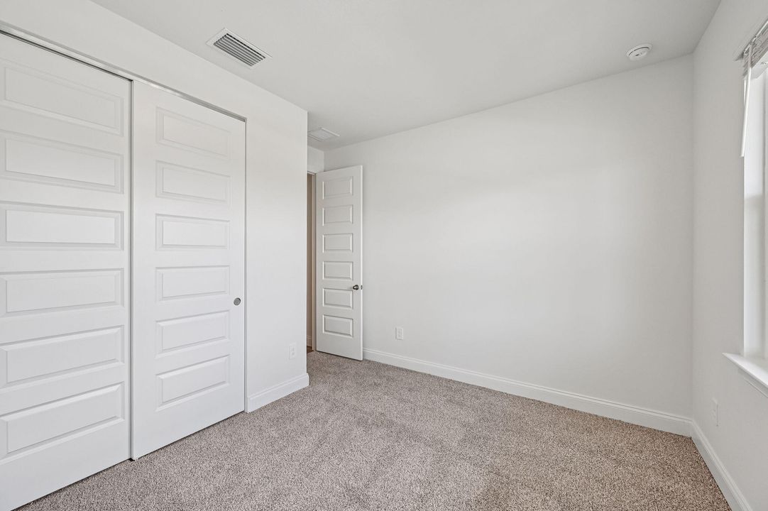 待售: $478,000 (3 贝兹, 2 浴室, 2181 平方英尺)