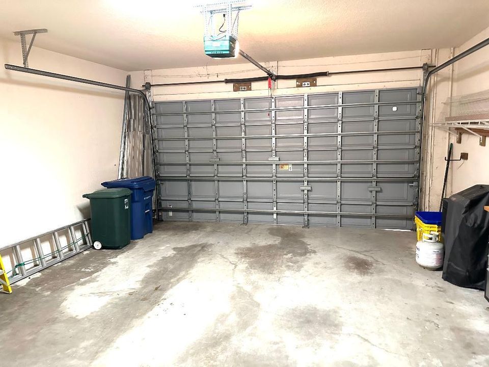 For Sale: $510,000 (3 beds, 3 baths, 1953 Square Feet)