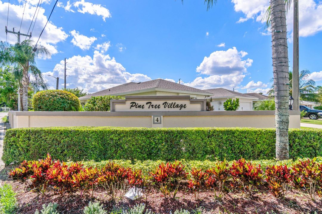 合同活跃: $3,200 (3 贝兹, 2 浴室, 2340 平方英尺)