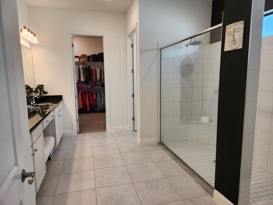 For Sale: $1,050,000 (3 beds, 3 baths, 3066 Square Feet)