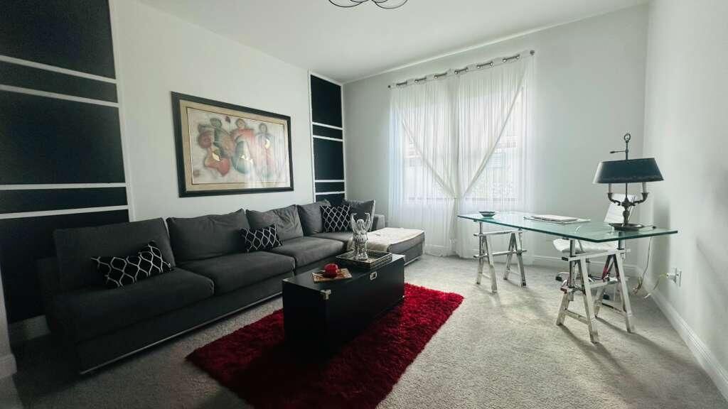 For Sale: $1,050,000 (3 beds, 3 baths, 3066 Square Feet)