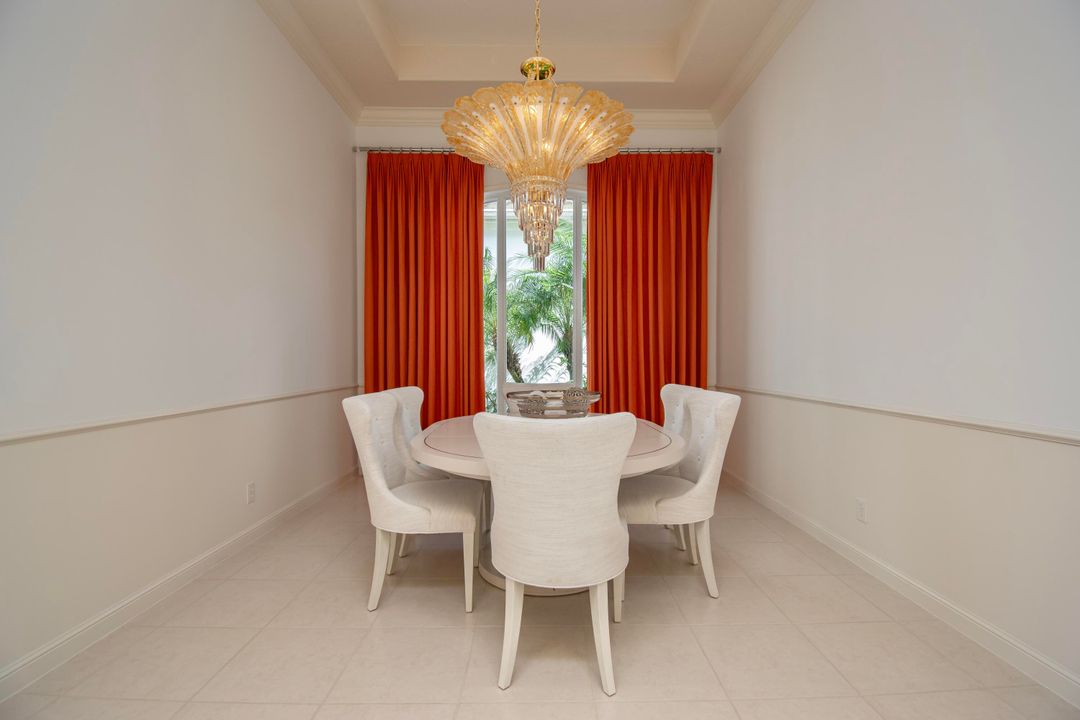 For Rent: $18,000 (3 beds, 3 baths, 2468 Square Feet)