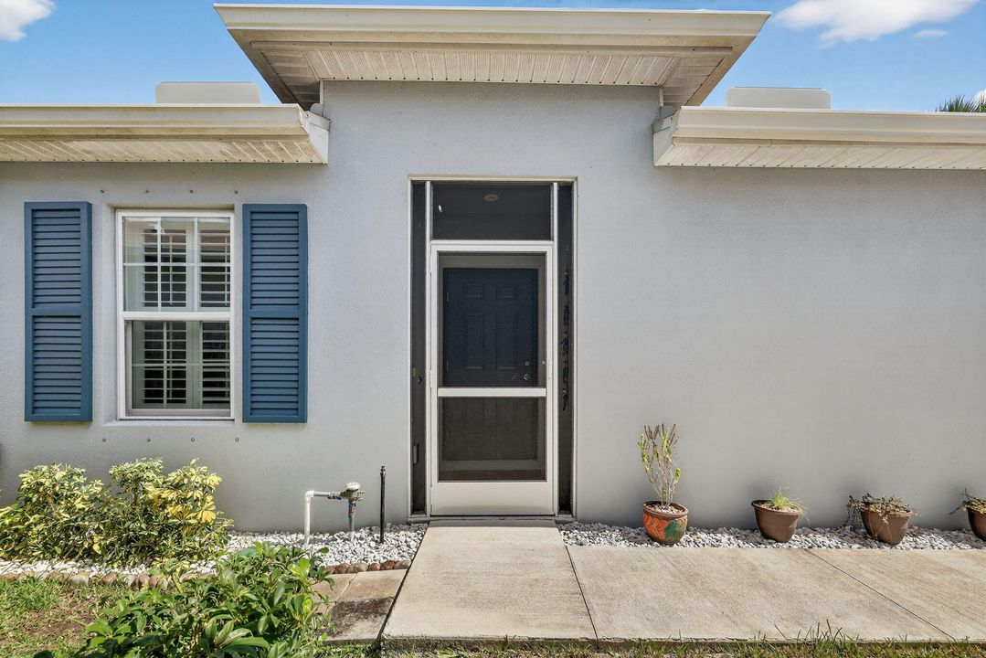 For Sale: $344,000 (3 beds, 2 baths, 1529 Square Feet)