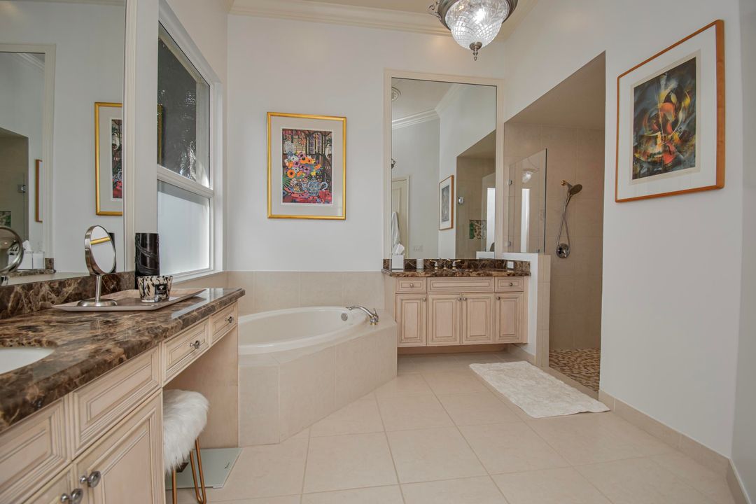 For Rent: $18,000 (3 beds, 3 baths, 2468 Square Feet)