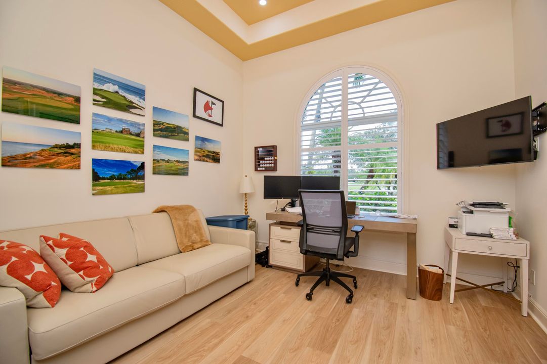 For Rent: $18,000 (3 beds, 3 baths, 2468 Square Feet)