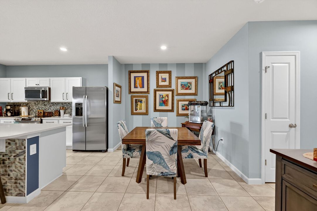 For Sale: $344,000 (3 beds, 2 baths, 1529 Square Feet)