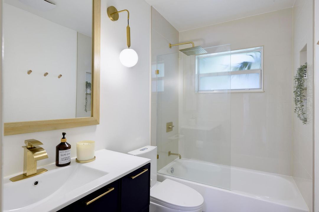 For Rent: $7,000 (3 beds, 2 baths, 1438 Square Feet)