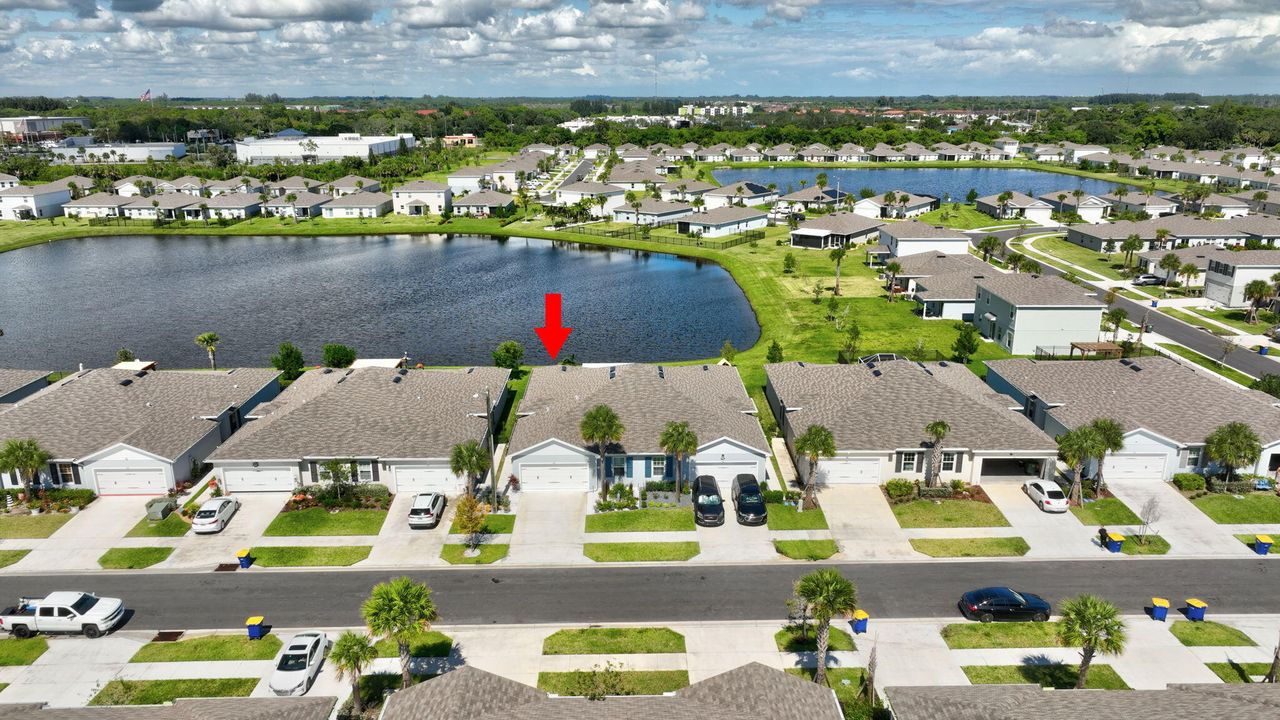 For Sale: $344,000 (3 beds, 2 baths, 1529 Square Feet)