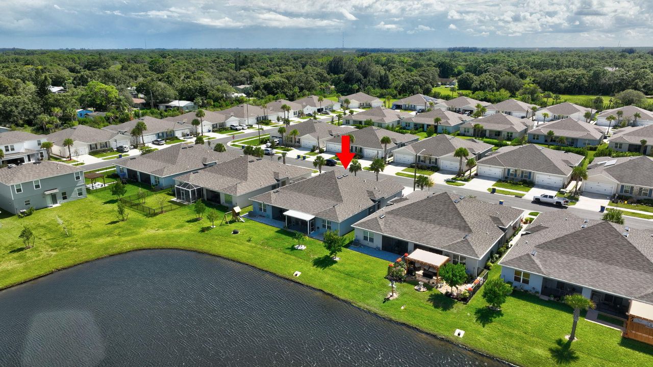 For Sale: $344,000 (3 beds, 2 baths, 1529 Square Feet)