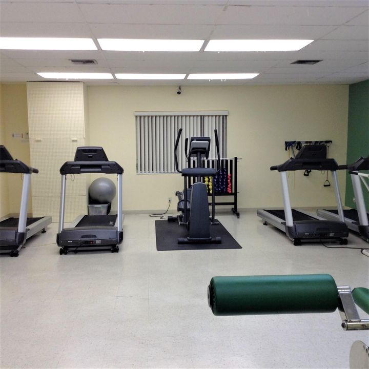 For Sale: $110,000 (2 beds, 2 baths, 910 Square Feet)