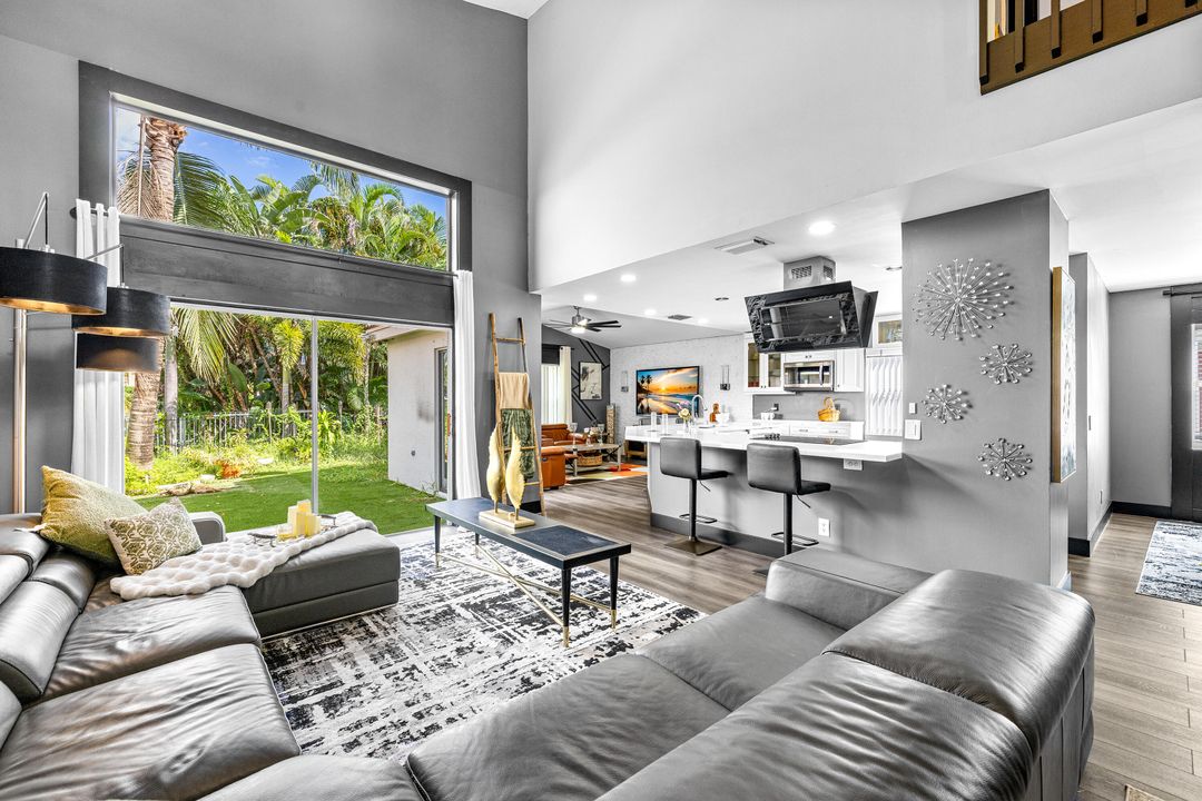 待售: $545,000 (3 贝兹, 2 浴室, 2075 平方英尺)