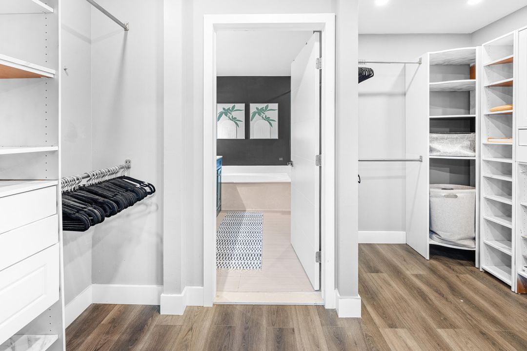 待售: $545,000 (3 贝兹, 2 浴室, 2075 平方英尺)