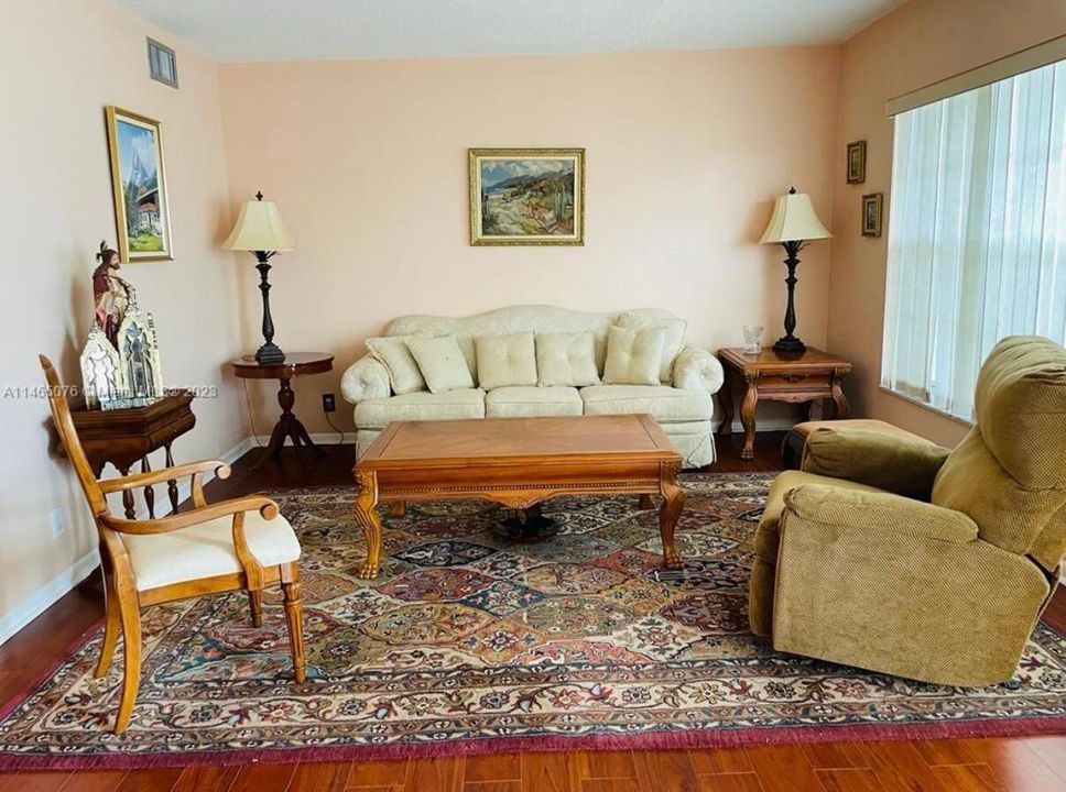 En Venta: $175,000 (1 camas, 1 baños, 840 Pies cuadrados)