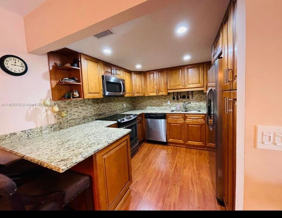 En Venta: $175,000 (1 camas, 1 baños, 840 Pies cuadrados)