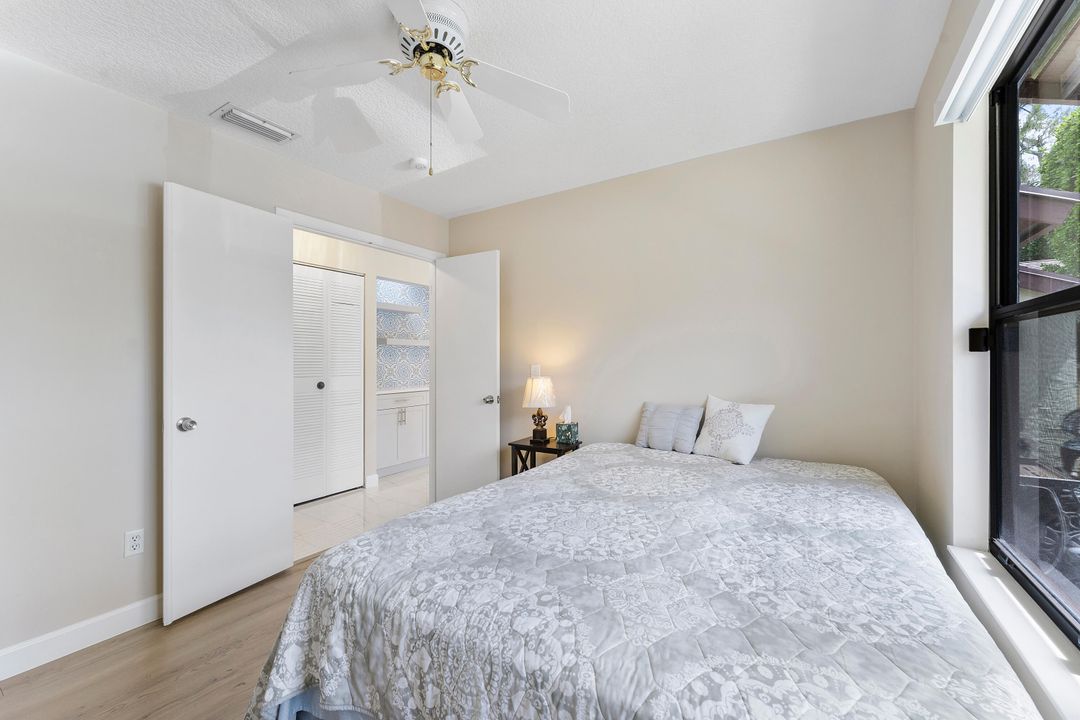 For Sale: $335,000 (3 beds, 2 baths, 1298 Square Feet)