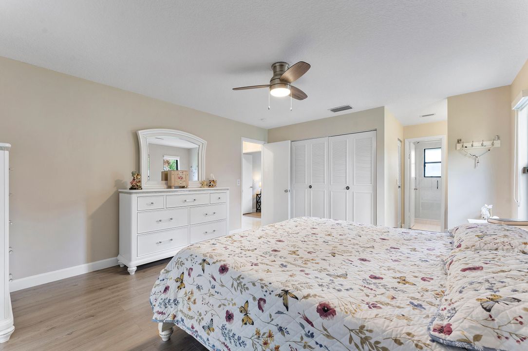 For Sale: $335,000 (3 beds, 2 baths, 1298 Square Feet)