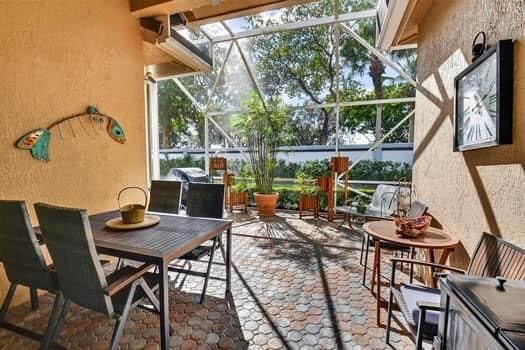 For Sale: $599,000 (4 beds, 3 baths, 2342 Square Feet)