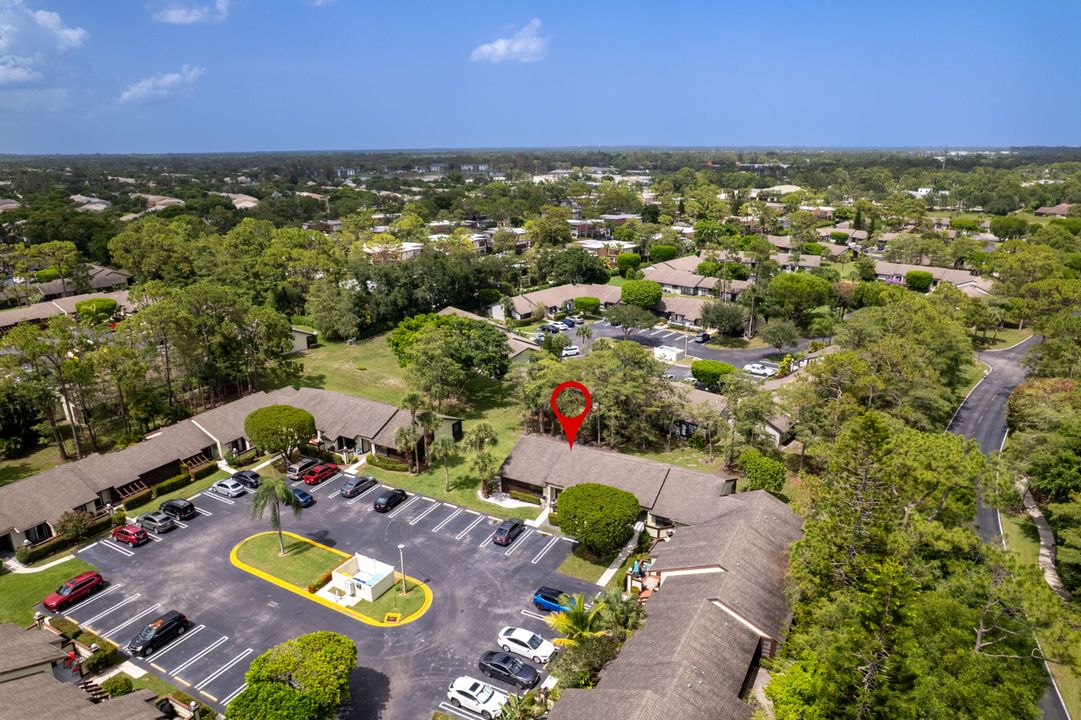 For Sale: $335,000 (3 beds, 2 baths, 1298 Square Feet)