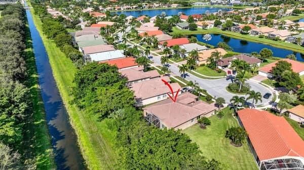 For Sale: $599,000 (4 beds, 3 baths, 2342 Square Feet)