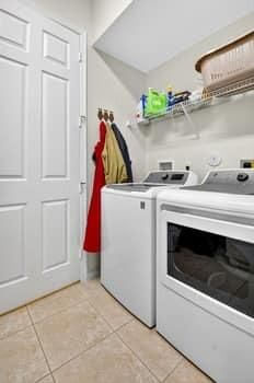 For Sale: $599,000 (4 beds, 3 baths, 2342 Square Feet)