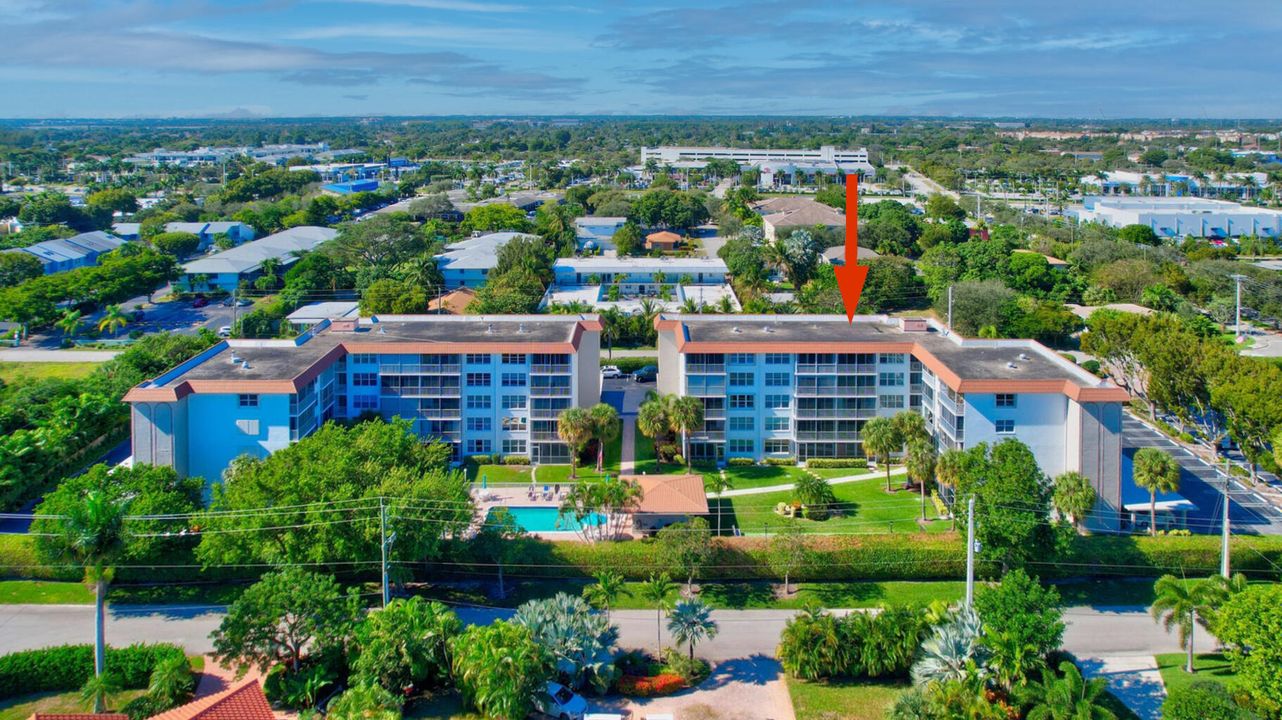 For Sale: $355,000 (2 beds, 2 baths, 1200 Square Feet)