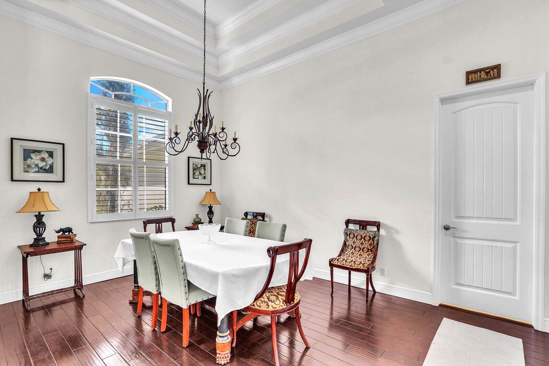 Active With Contract: $1,475,000 (4 beds, 3 baths, 3132 Square Feet)