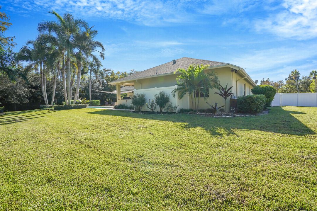 Active With Contract: $1,475,000 (4 beds, 3 baths, 3132 Square Feet)