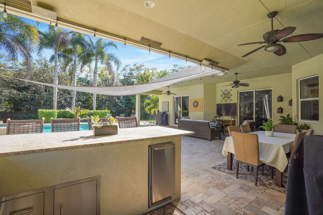 Active With Contract: $1,475,000 (4 beds, 3 baths, 3132 Square Feet)