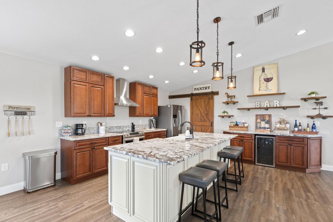 На продажу: $1,299,000 (3 спален, 3 ванн, 3107 Квадратных фут)