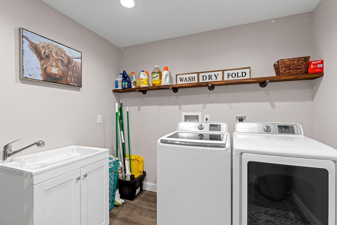 На продажу: $1,299,000 (3 спален, 3 ванн, 3107 Квадратных фут)