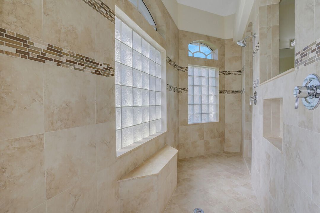 Active With Contract: $1,475,000 (4 beds, 3 baths, 3132 Square Feet)