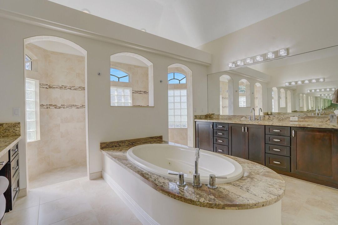 Active With Contract: $1,475,000 (4 beds, 3 baths, 3132 Square Feet)