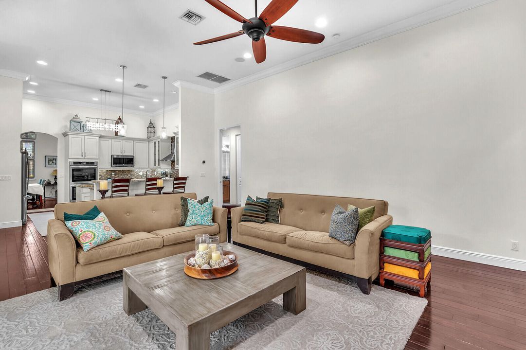 Active With Contract: $1,475,000 (4 beds, 3 baths, 3132 Square Feet)