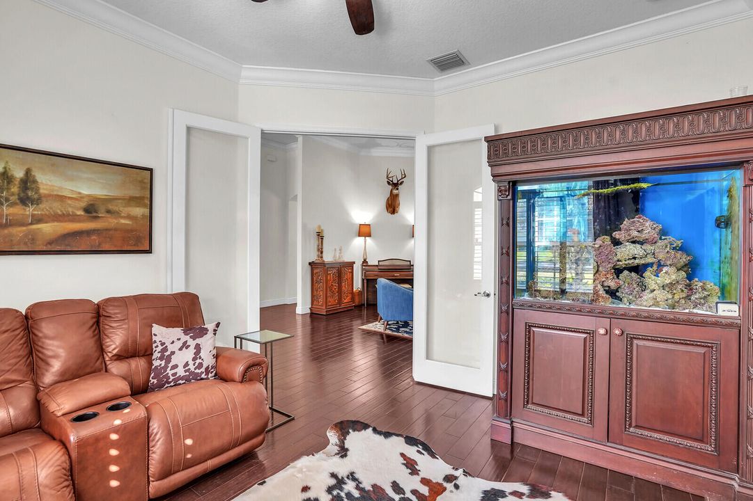 Active With Contract: $1,475,000 (4 beds, 3 baths, 3132 Square Feet)