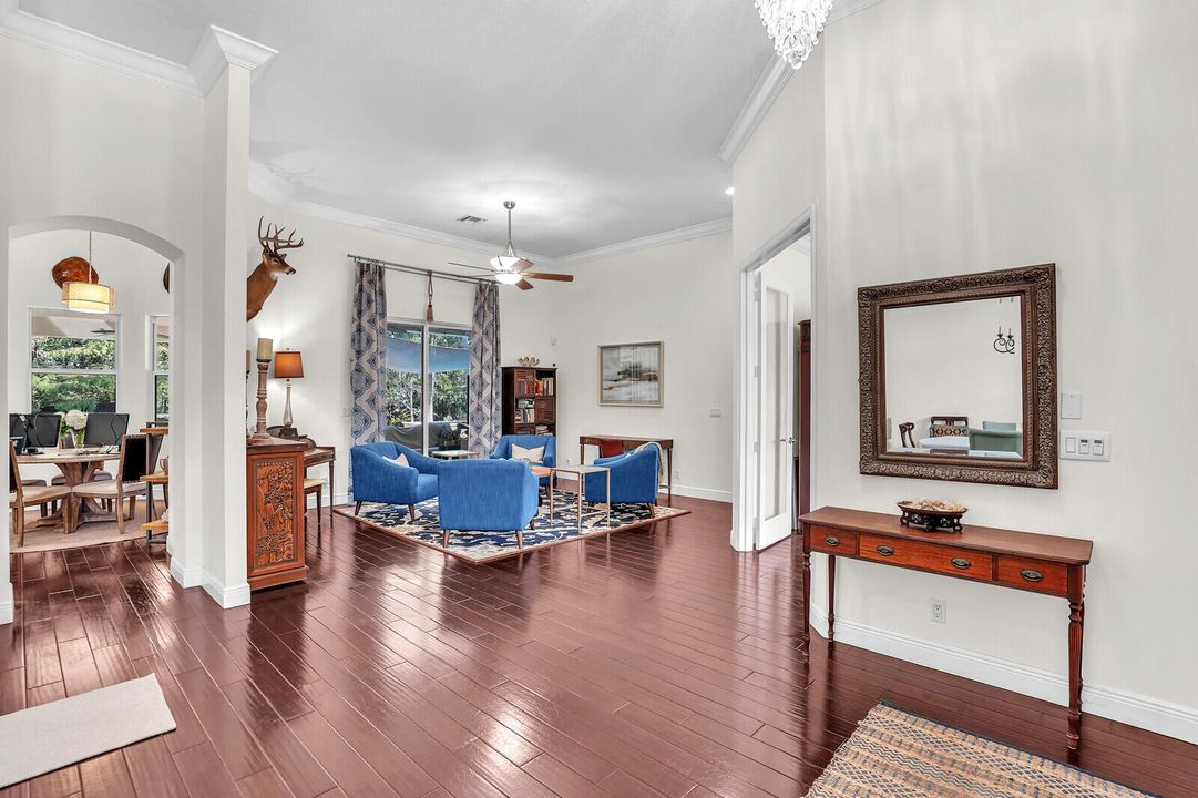 Active With Contract: $1,475,000 (4 beds, 3 baths, 3132 Square Feet)