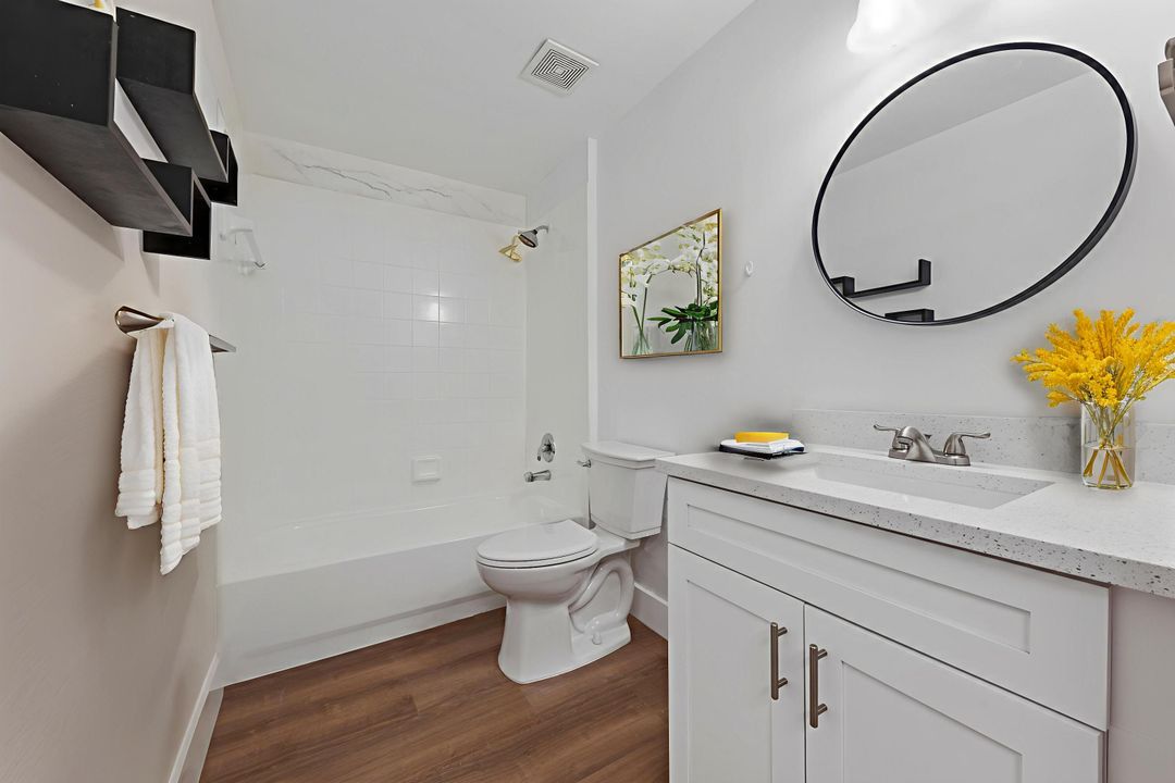 На продажу: $329,900 (3 спален, 2 ванн, 1200 Квадратных фут)