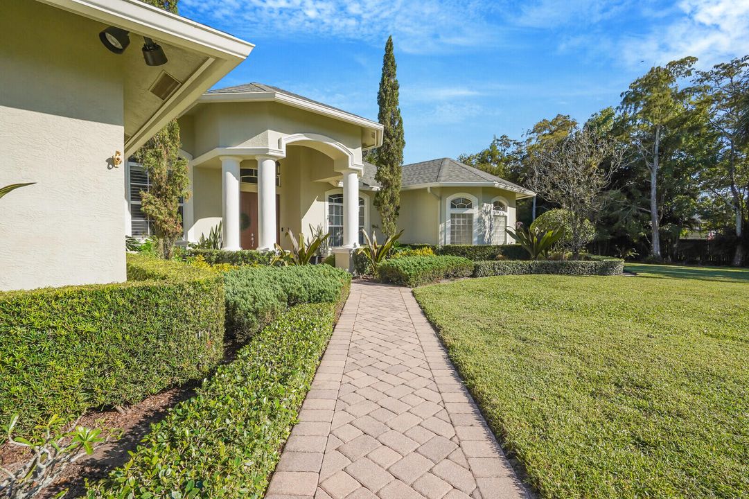 Active With Contract: $1,475,000 (4 beds, 3 baths, 3132 Square Feet)