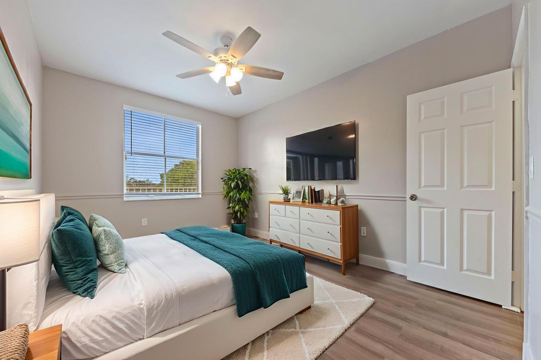 На продажу: $329,900 (3 спален, 2 ванн, 1200 Квадратных фут)