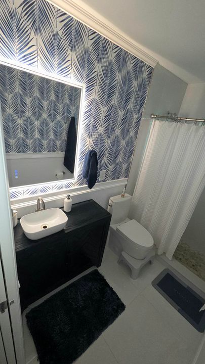 For Sale: $139,000 (1 beds, 1 baths, 662 Square Feet)