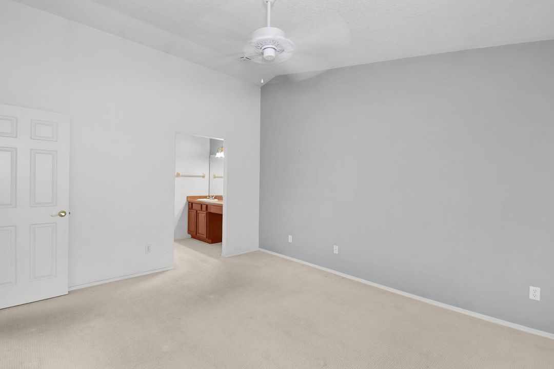 Active With Contract: $399,000 (3 beds, 2 baths, 1518 Square Feet)