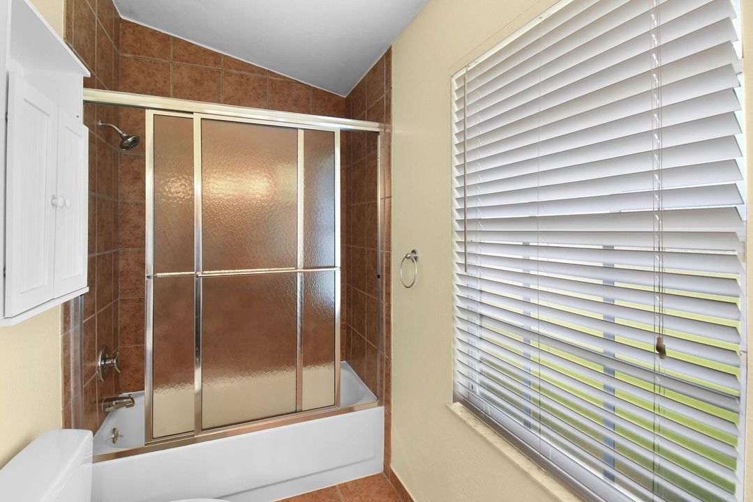 Active With Contract: $399,000 (3 beds, 2 baths, 1518 Square Feet)