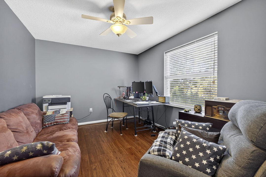 Active With Contract: $679,000 (5 beds, 2 baths, 2888 Square Feet)